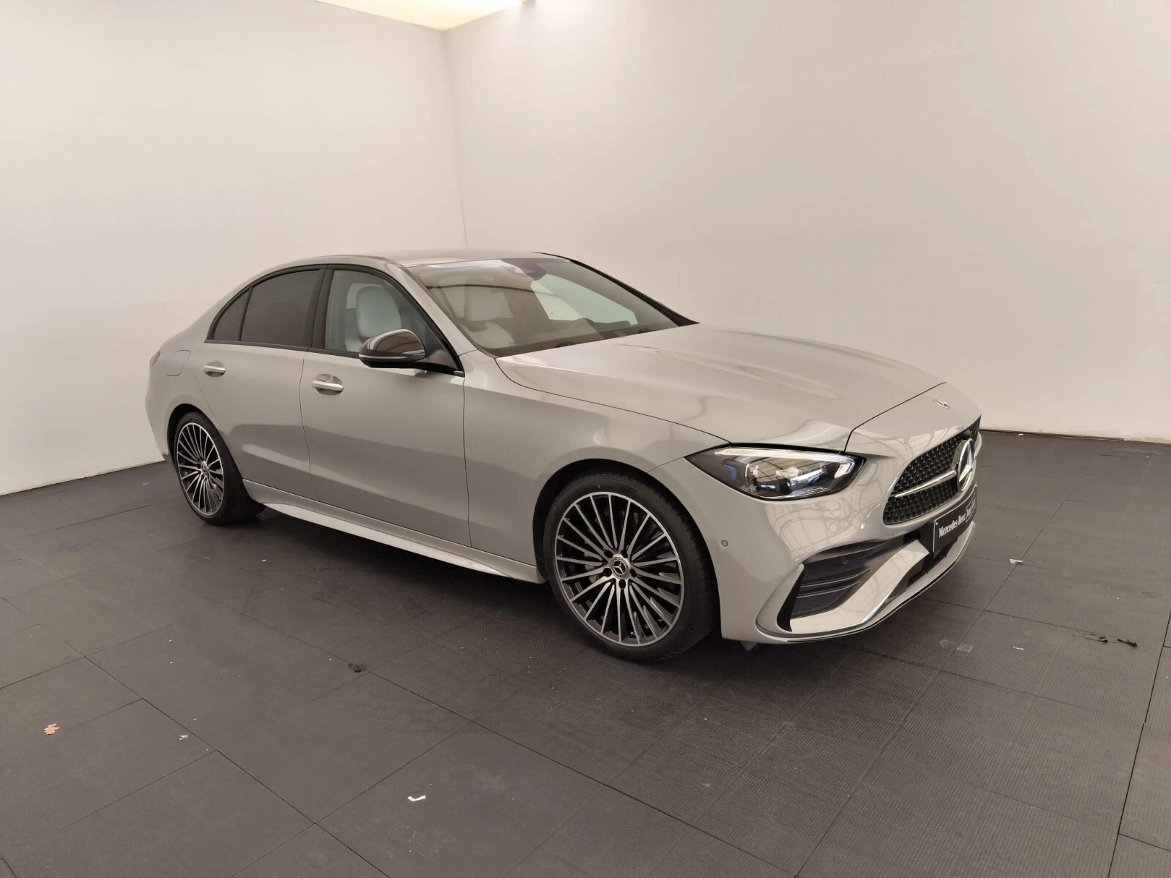 Mercedes-Benz C 200 C 200 AMG Distr 360Cam Night Burm3D WinterP 19" — photo 4