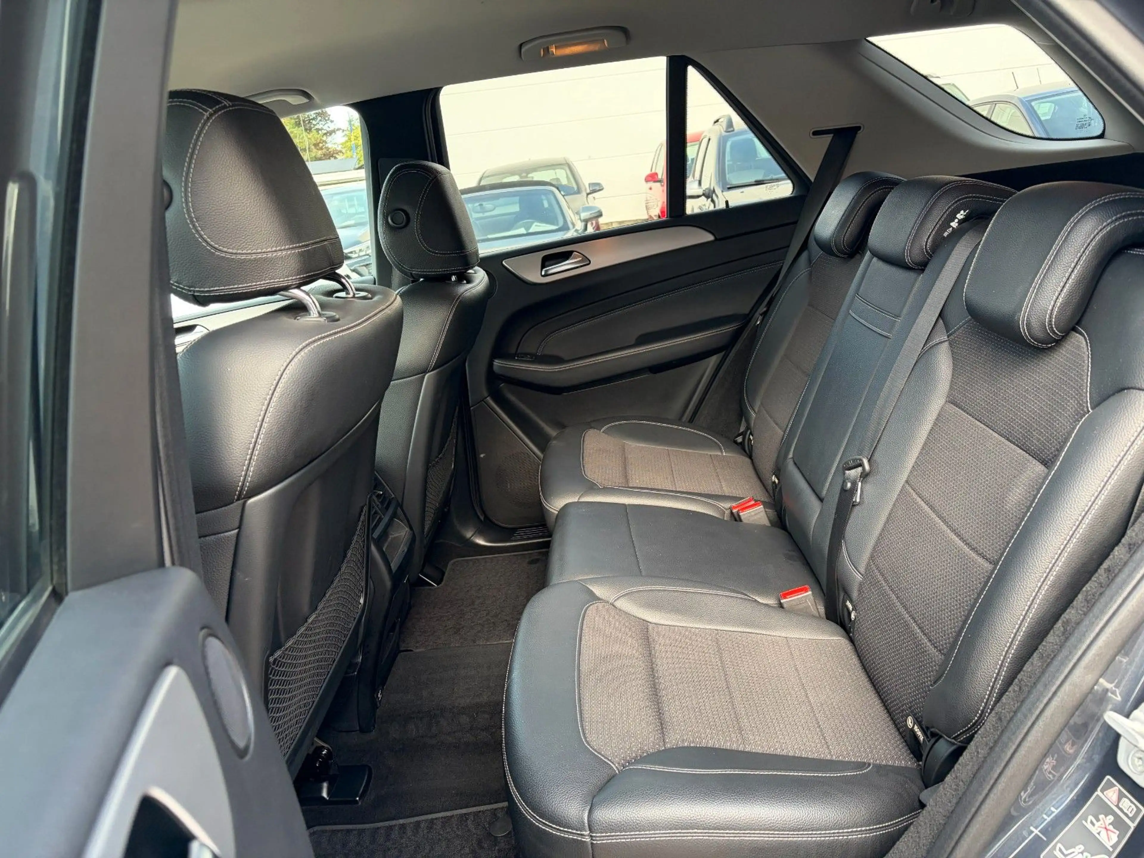 Mercedes-Benz ML 250 CDI BlueTec 4Matic*NAVI*PDC*SITZHEIZUNG* — photo 12