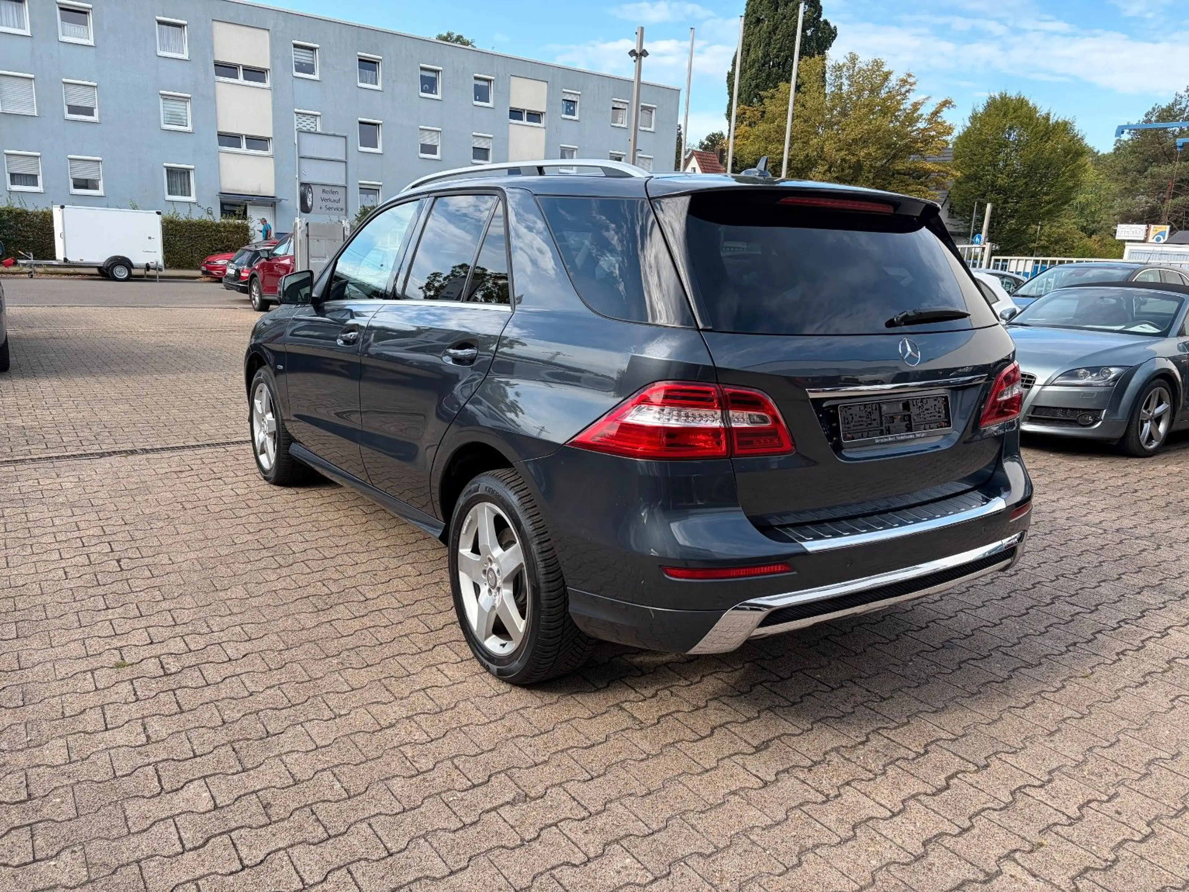 Mercedes-Benz ML 250 CDI BlueTec 4Matic*NAVI*PDC*SITZHEIZUNG* — photo 7