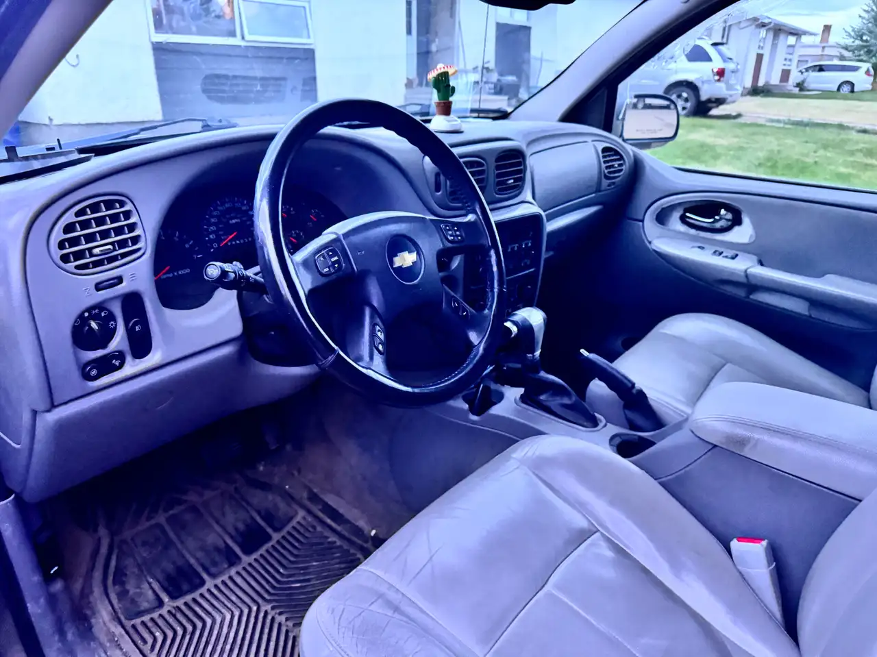 Chevrolet Trailblazer photo Chevrolet Trailblazer