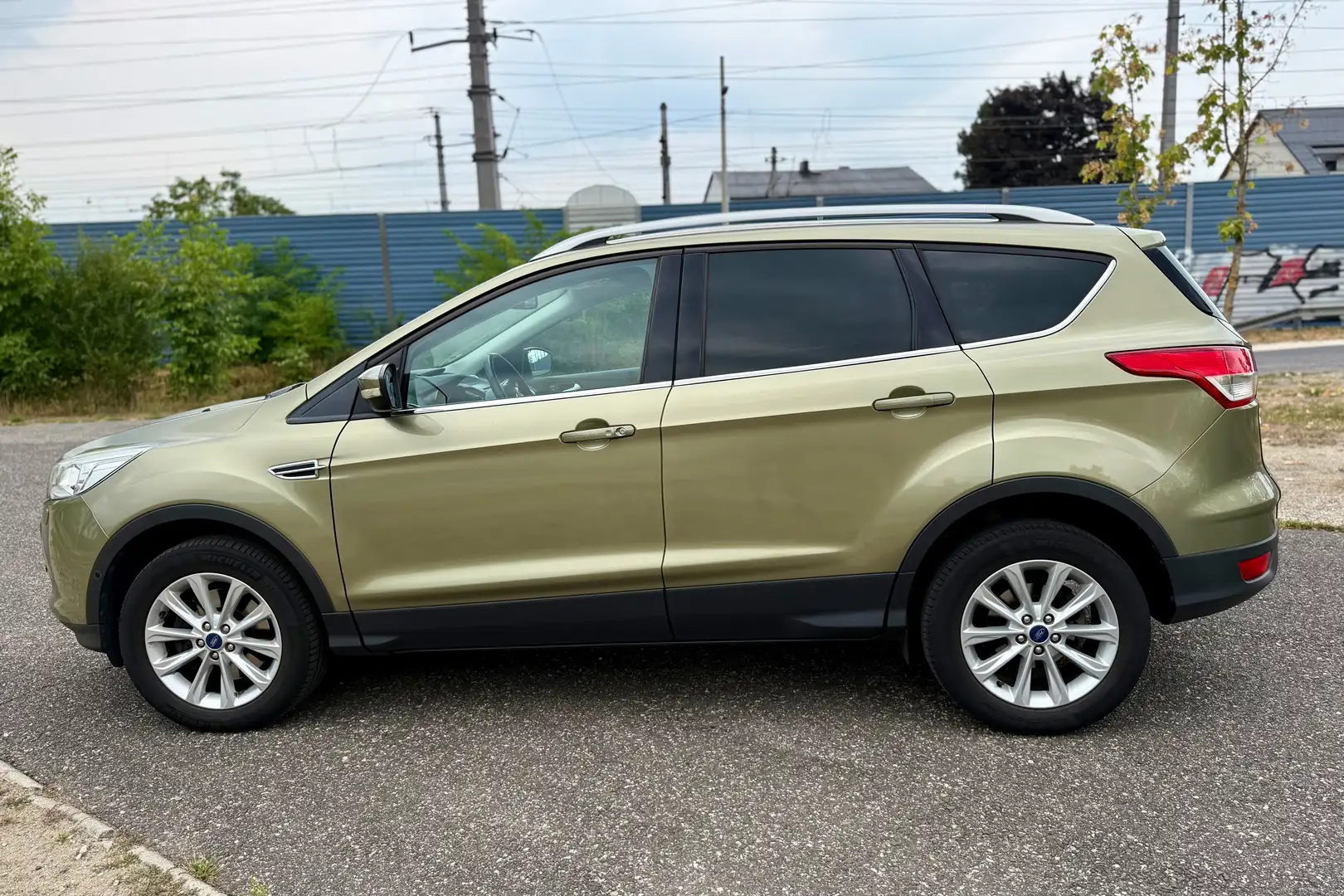 Ford Kuga Kuga 2,0 TDCi Titanium Titanium Grün - 1