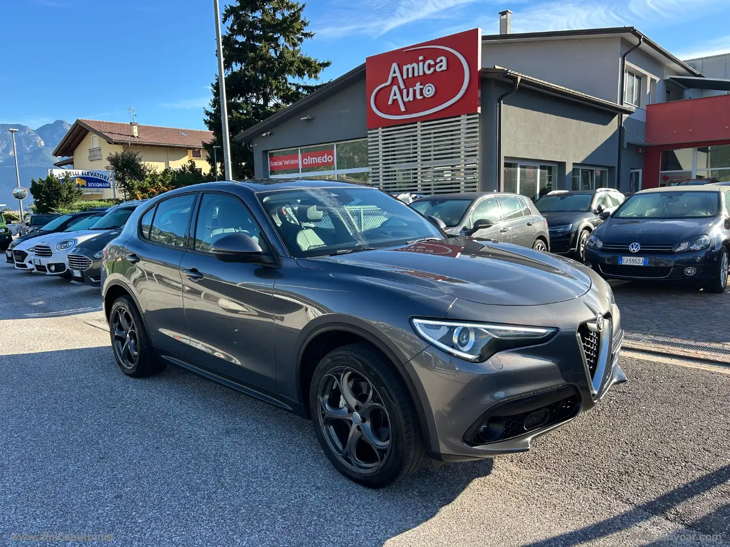 Alfa Romeo Stelvio 2.2 T.diesel 180 CV AT8 Q4 Super 4X4 Grau - 2