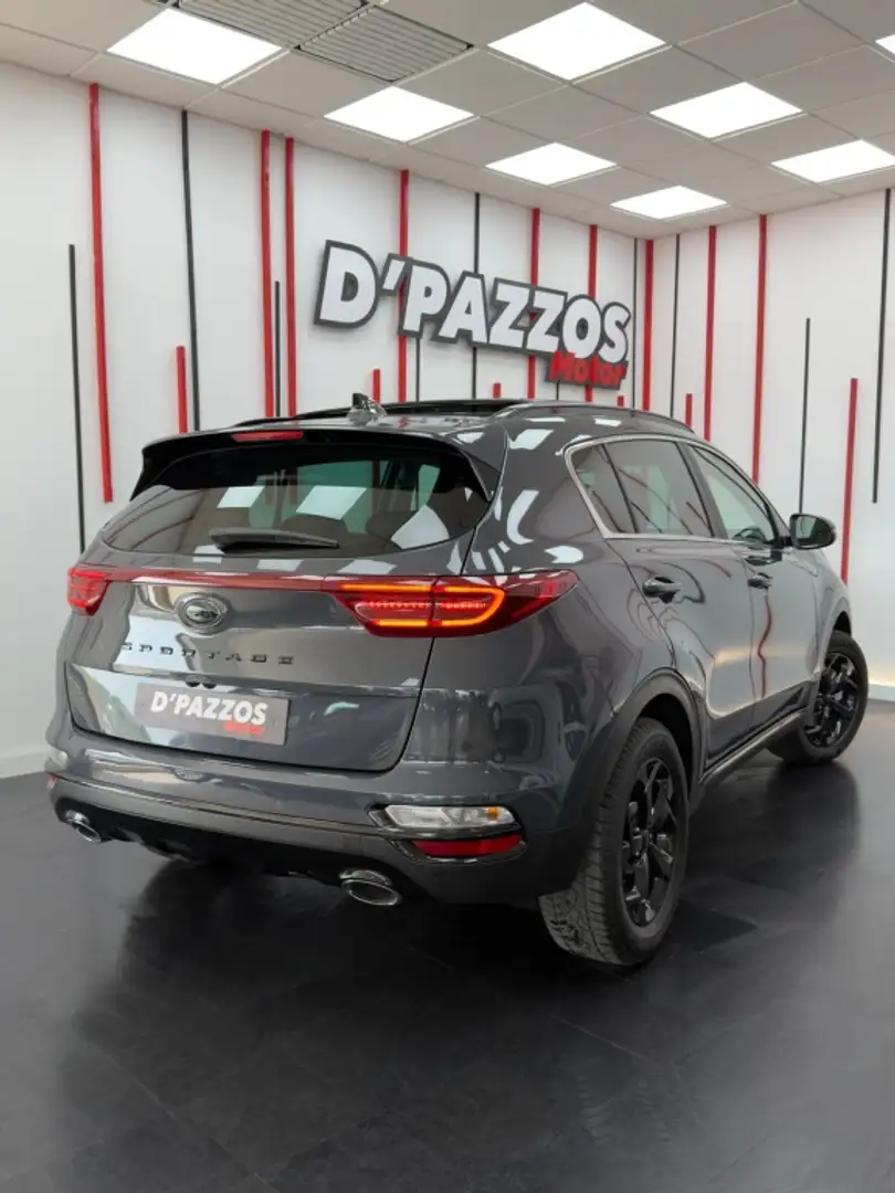 Kia Sportage 1.6 MHEV Drive Pack Total Style 4x2 115 Gris - 2