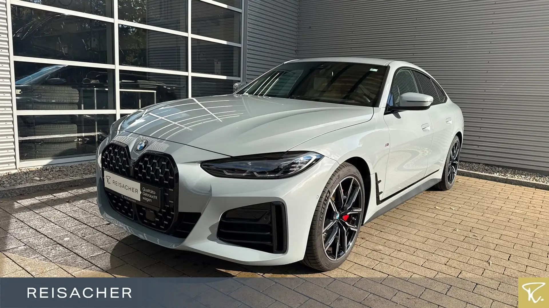 BMW 420 420i Gran Coupé M-Sport PRO Navi HUD RüKa 19"LM Grau - 1