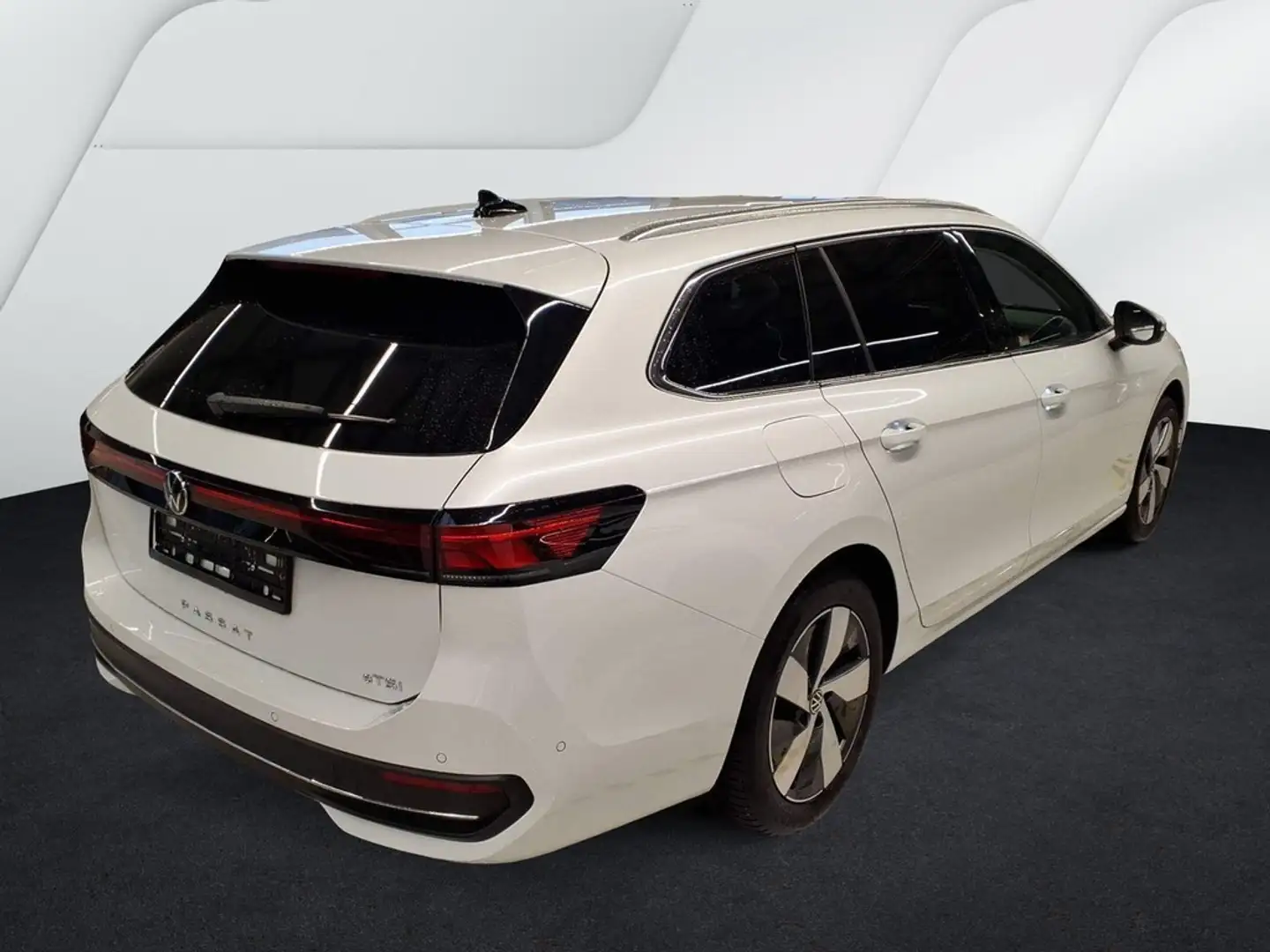 Volkswagen Passat Variant 1.5 eTSI DSG Business LED*ACC*PDC Weiß - 2