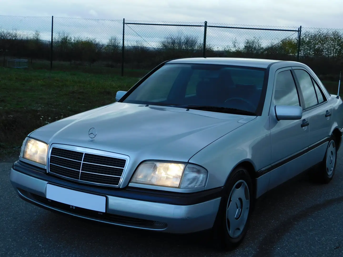 Mercedes-Benz C 220 WERTANLAGE Esprit Rostfrei  M+S Reifen Klima Silber - 1