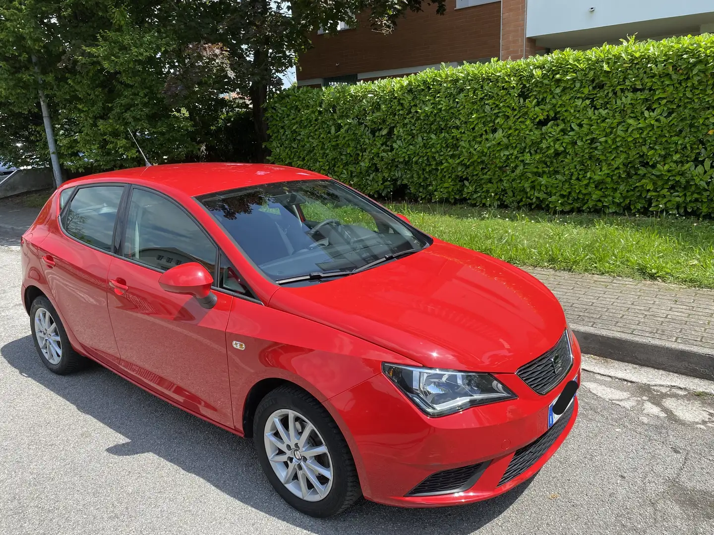 SEAT Ibiza Ibiza 5p 1.0 tsi Style s Rojo - 1