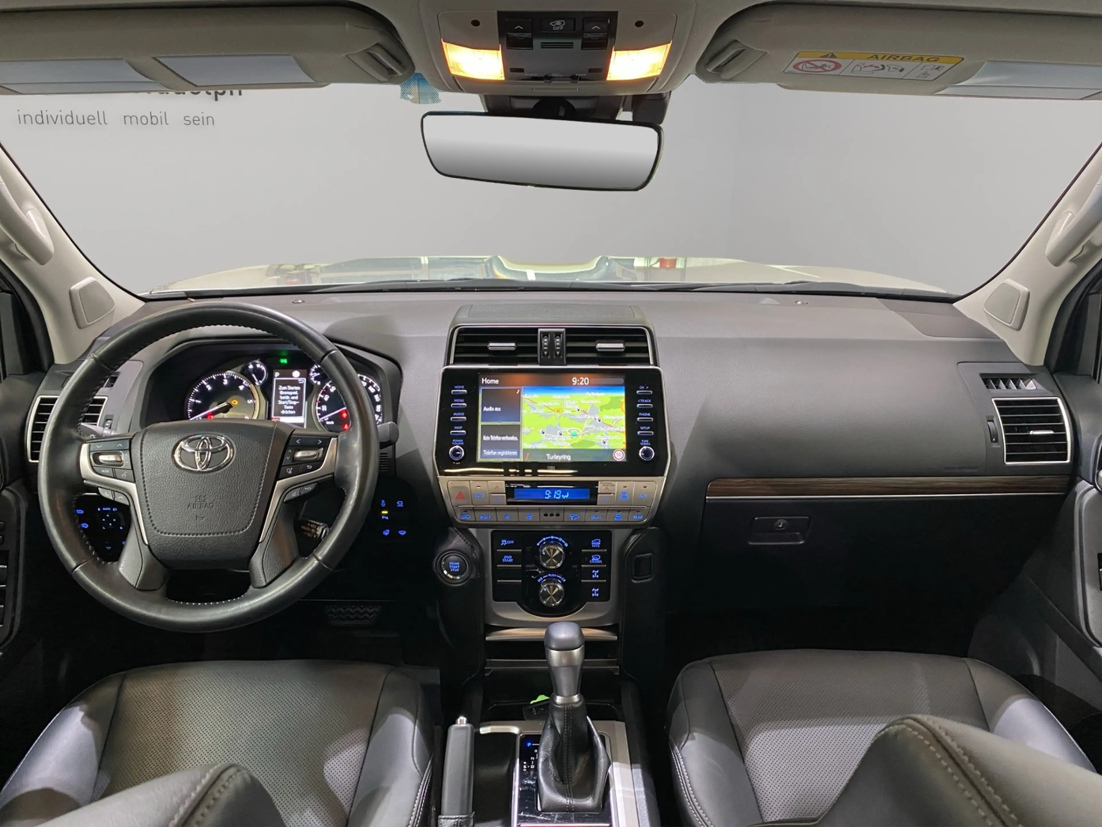 Toyota Land Cruiser 2.8 D4-D 4x4 Executive / Navi LED — photo 6