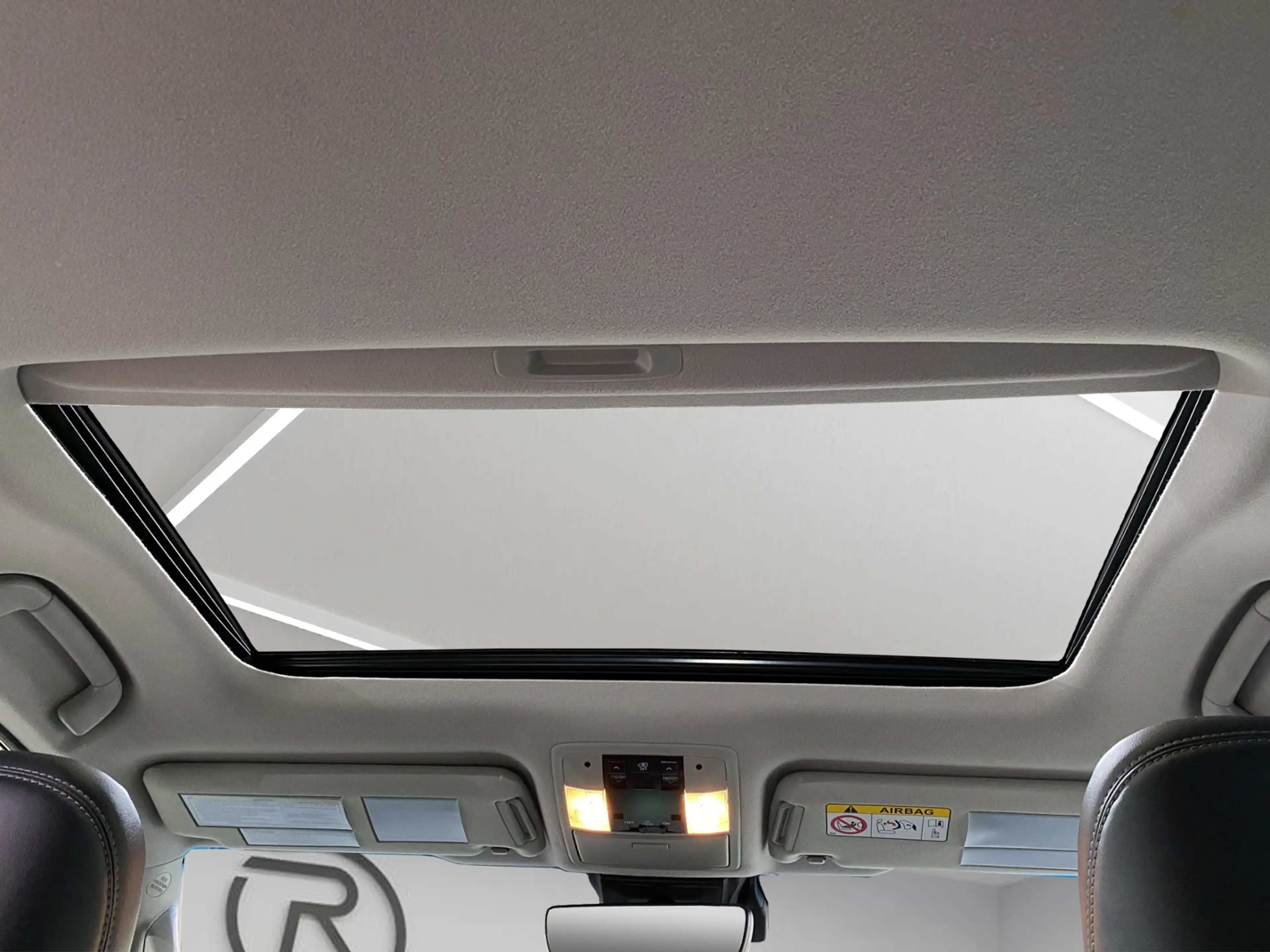 Toyota Land Cruiser 2.8 D4-D 4x4 Executive / Navi LED — photo 12