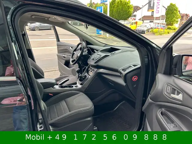 Ford Kuga view 7
