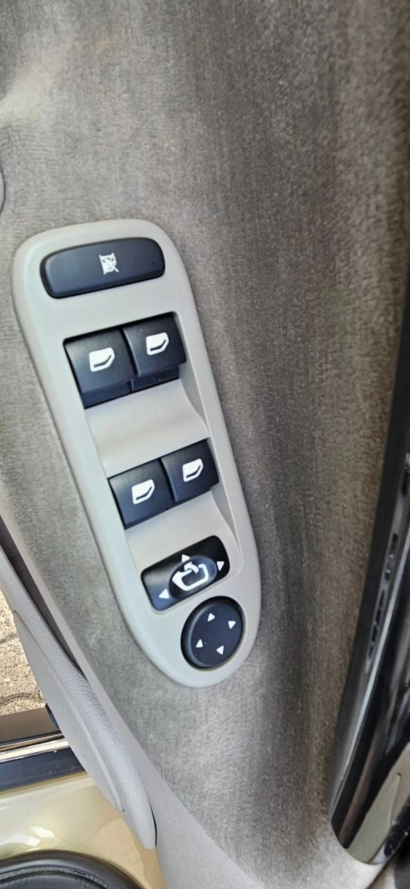 Citroen C5 Lim. Exclusive — photo 16