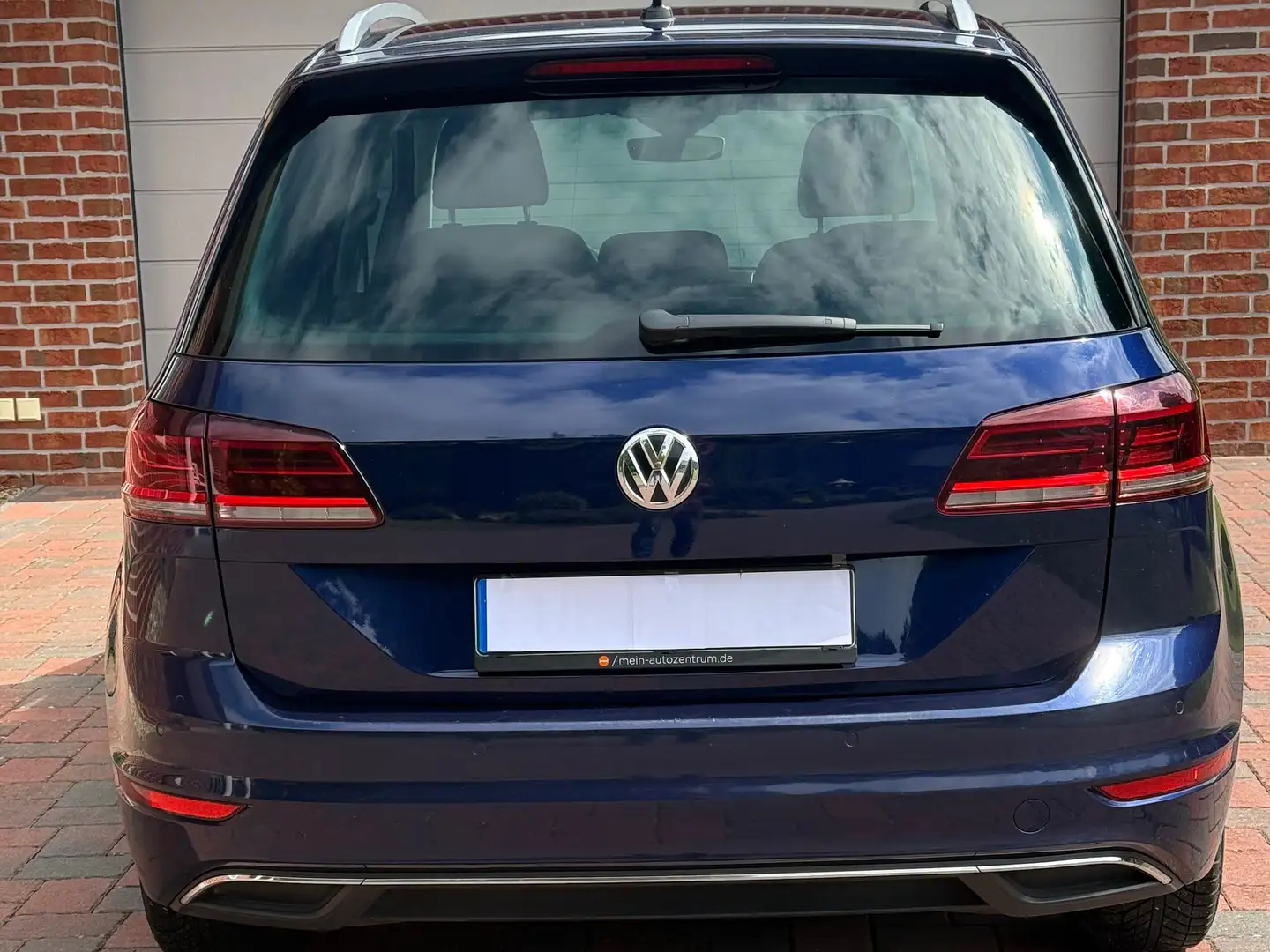 Volkswagen Golf Sportsvan Golf Sportsvan 1.5 TSI ACT OPF DSG IQ.DRIVE Blau - 2