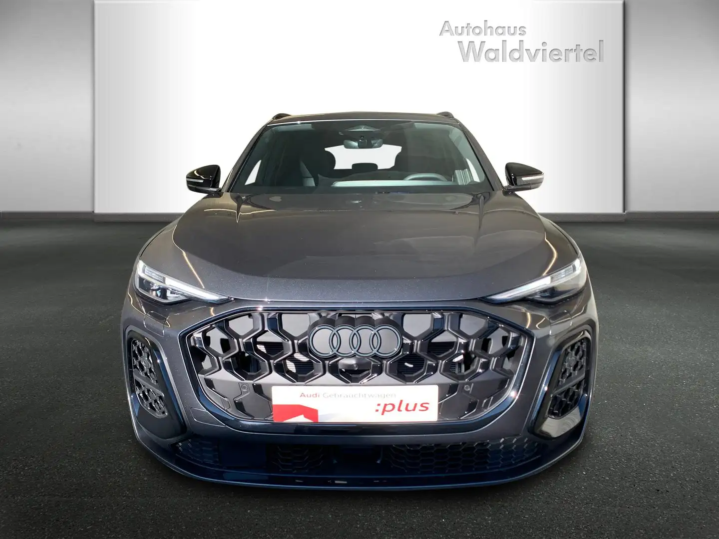 Audi Q5 SUV TDI quattro 150 kW Grau - 2