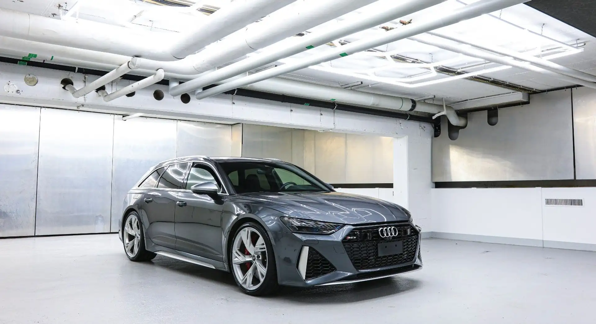 Audi RS6 Avant 1.Hand Dynamik Plus Matrix Keramik Grau - 1