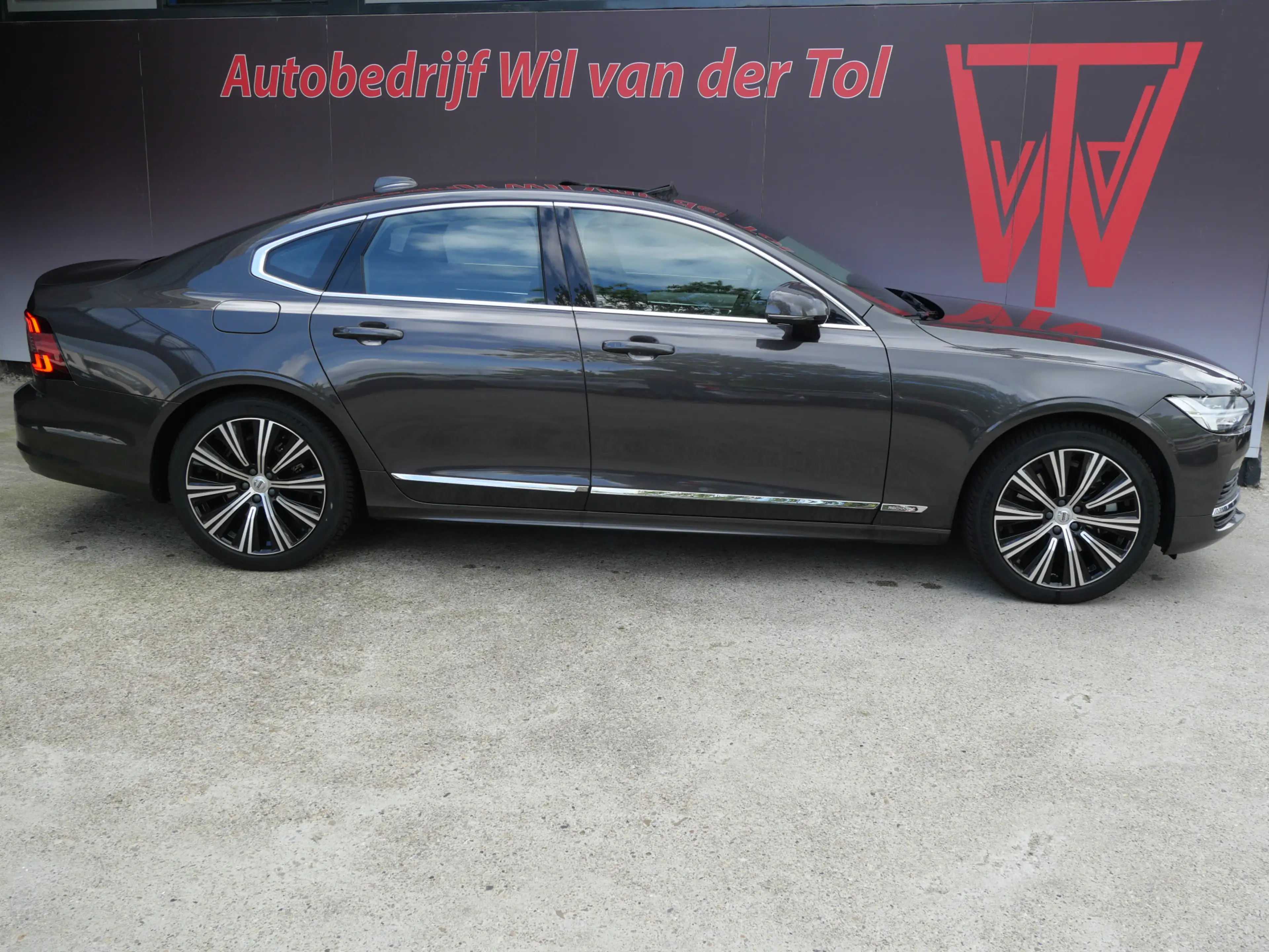 Volvo S90 2.0 T8 AWD PLUS BRIGHT | PANORAMA | A.C.C | TREKHA