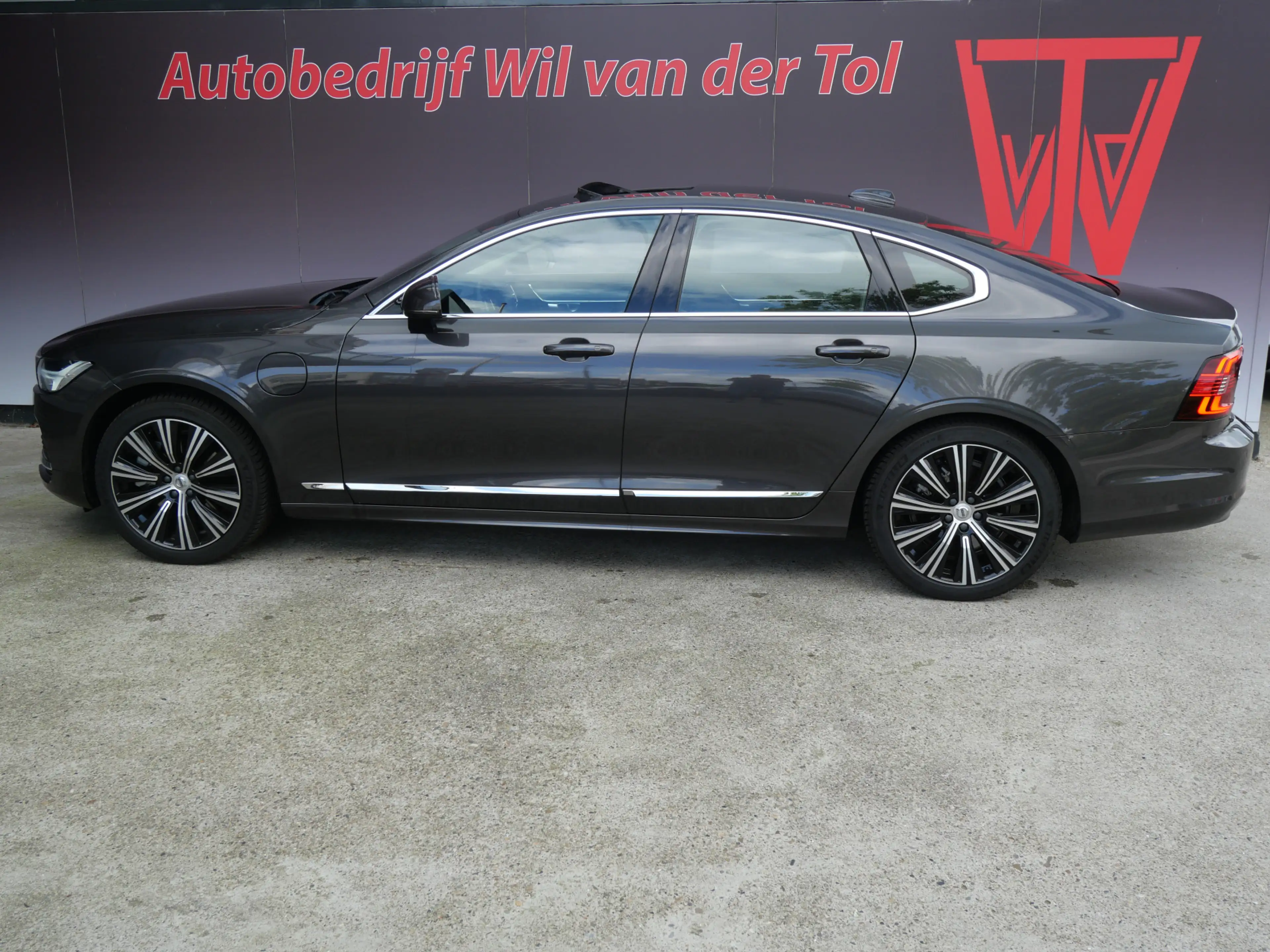 Volvo S90 2.0 T8 AWD PLUS BRIGHT | PANORAMA | A.C.C | TREKHA — photo 10