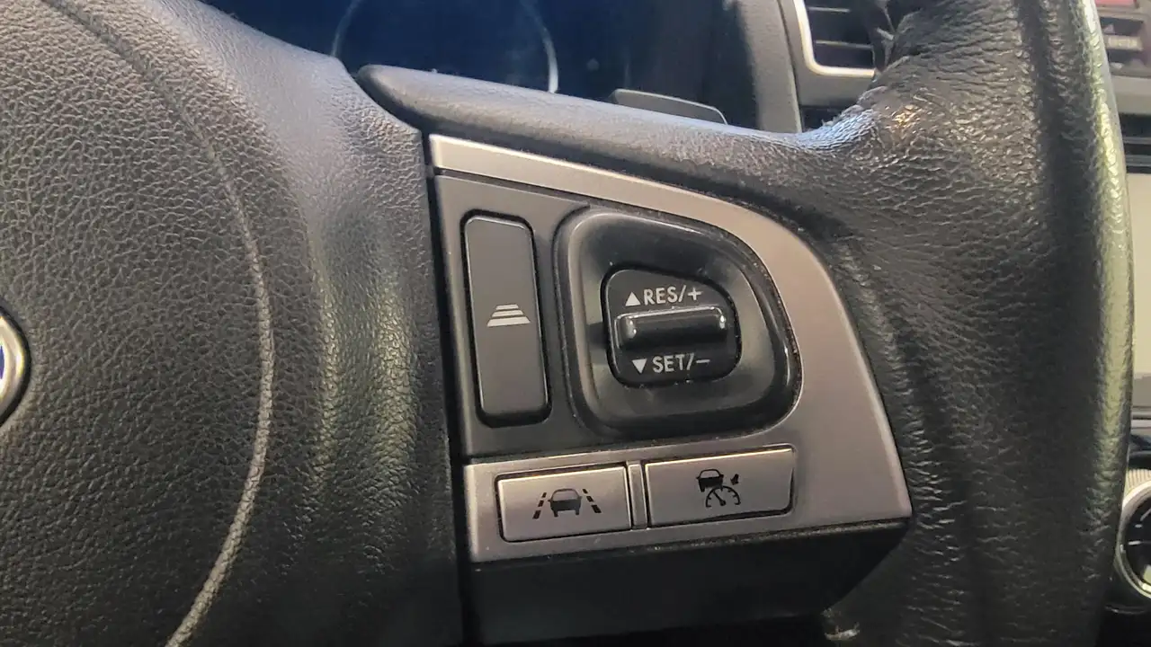 Subaru Forester снимка Subaru Forester