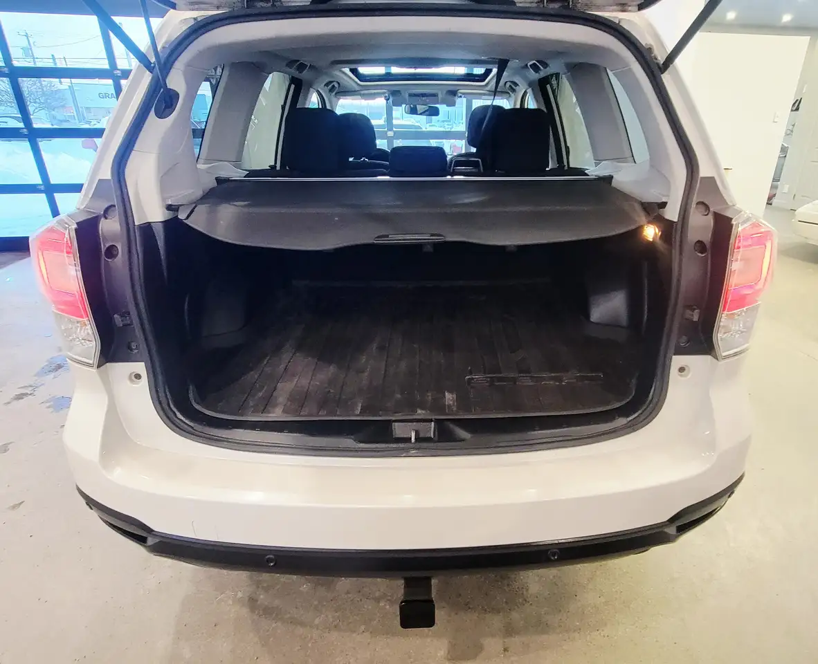 Subaru Forester снимка Subaru Forester