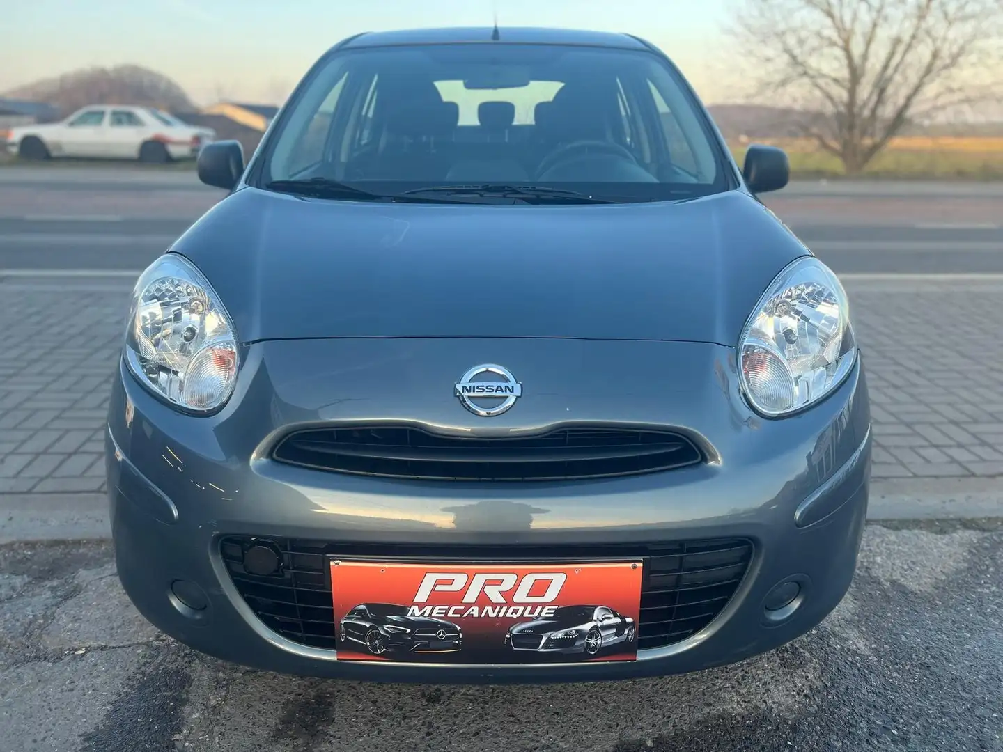 Nissan Micra 1.2i*Euro5*Clim*Vol Multi*Ve*Vc*etc Grijs - 1