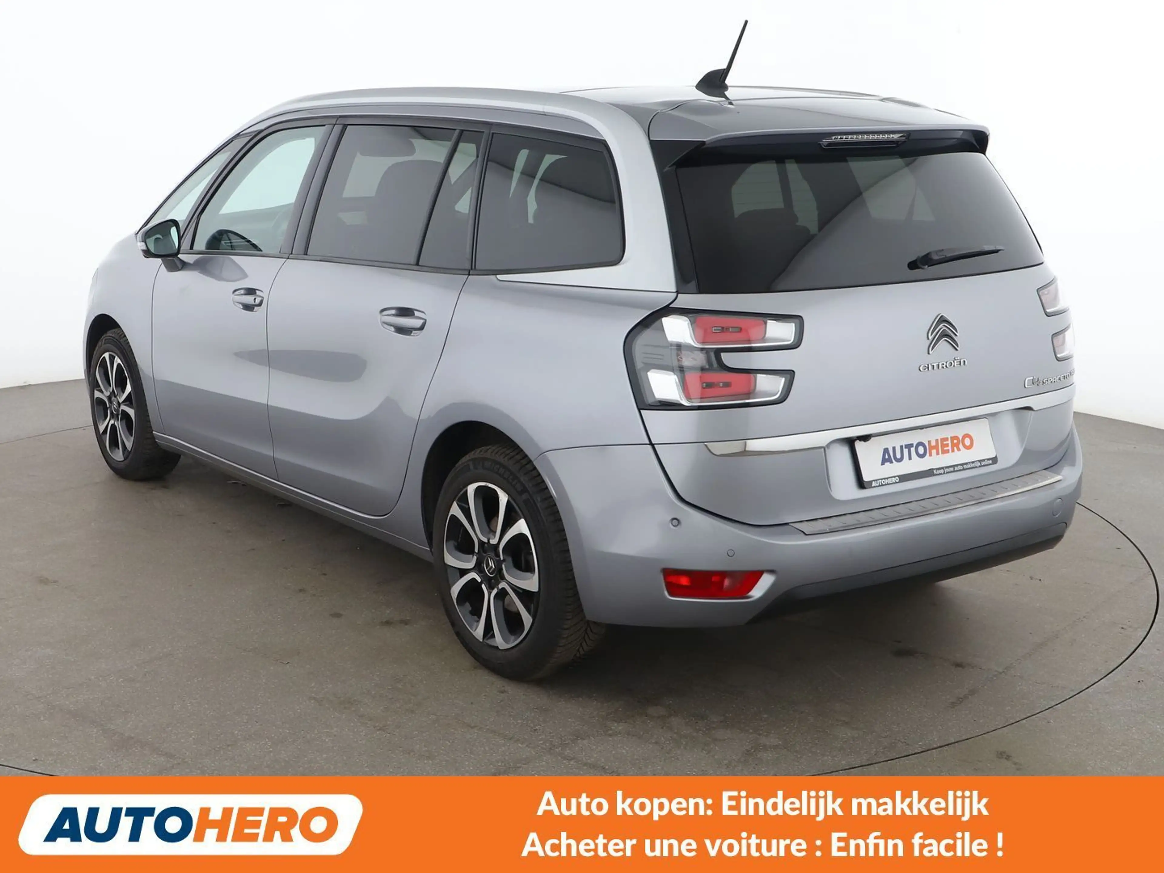 Citroen C4 SpaceTourer 1.5 Blue-HDi Shine — photo 4