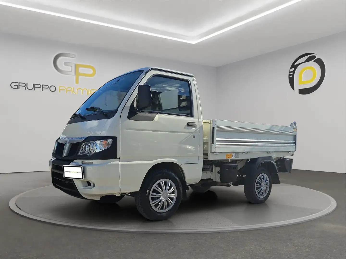 Piaggio Porter PIAGGIO PORTER PIANALE RIBALTABILE Weiß - 2
