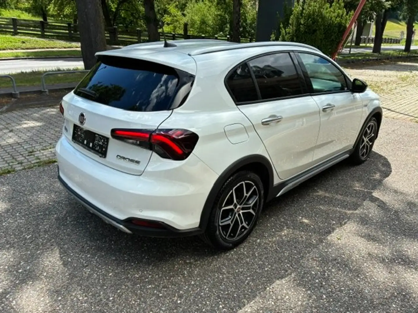 Fiat Tipo Cross FireFly Turbo 100 *SZH*LED*RFK*ALU*PDC* Weiß - 2