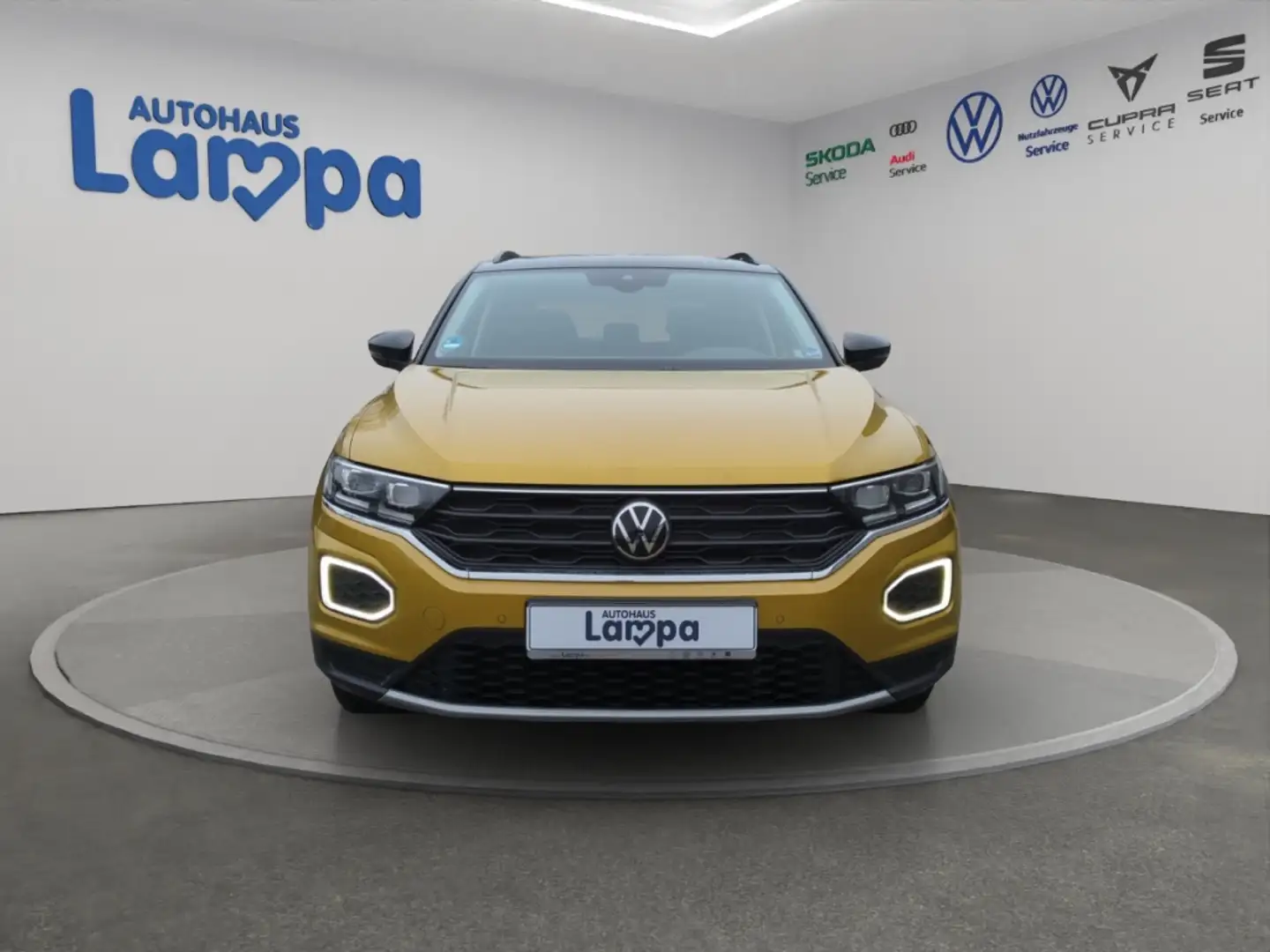 Volkswagen T-Roc Active 1.5 TSI 6-Gang NAV,RFK,Std-HZG,Pano,ACC,LED Gelb - 2