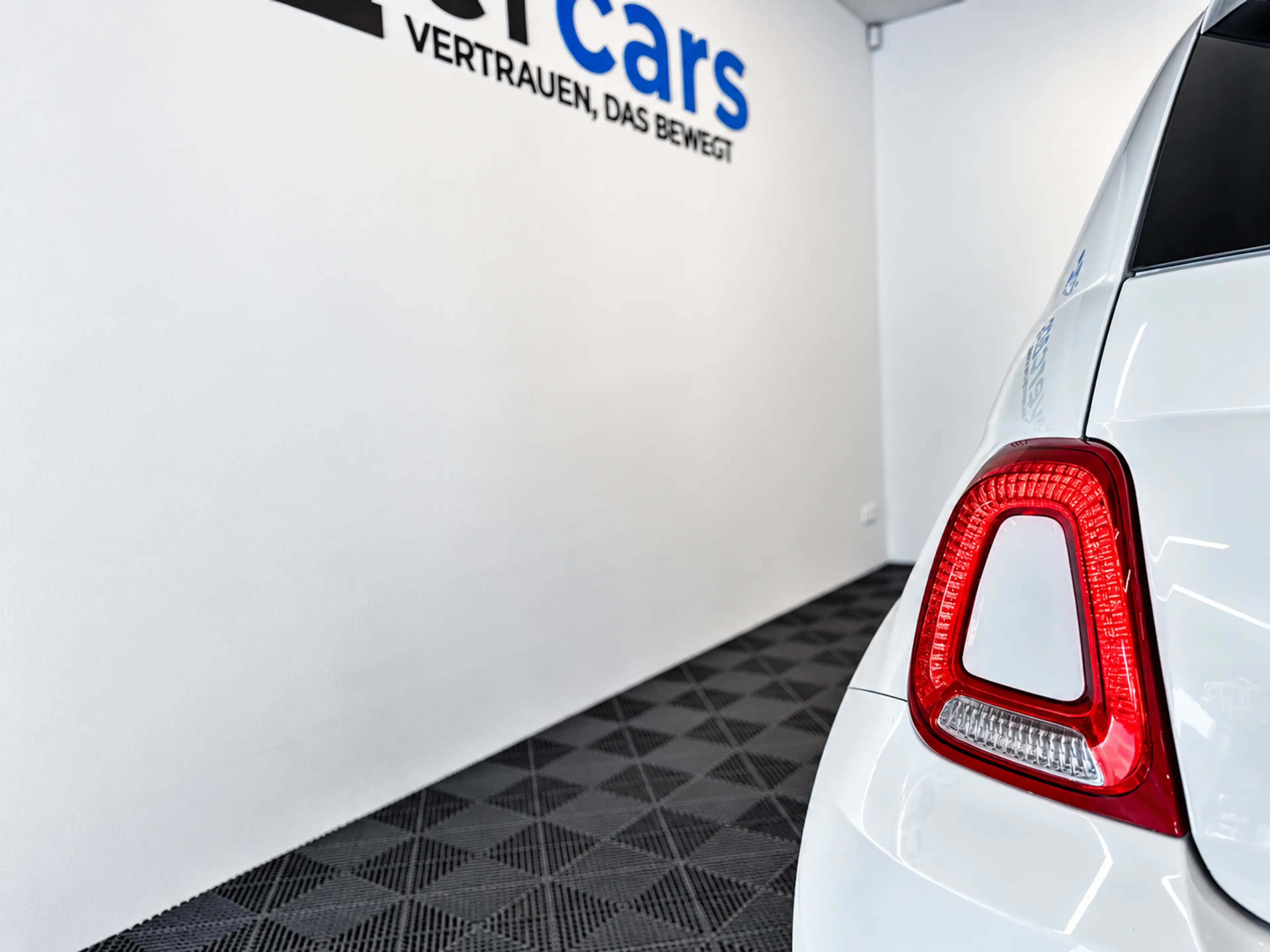 Abarth 595 Turismo Abarth — photo 8