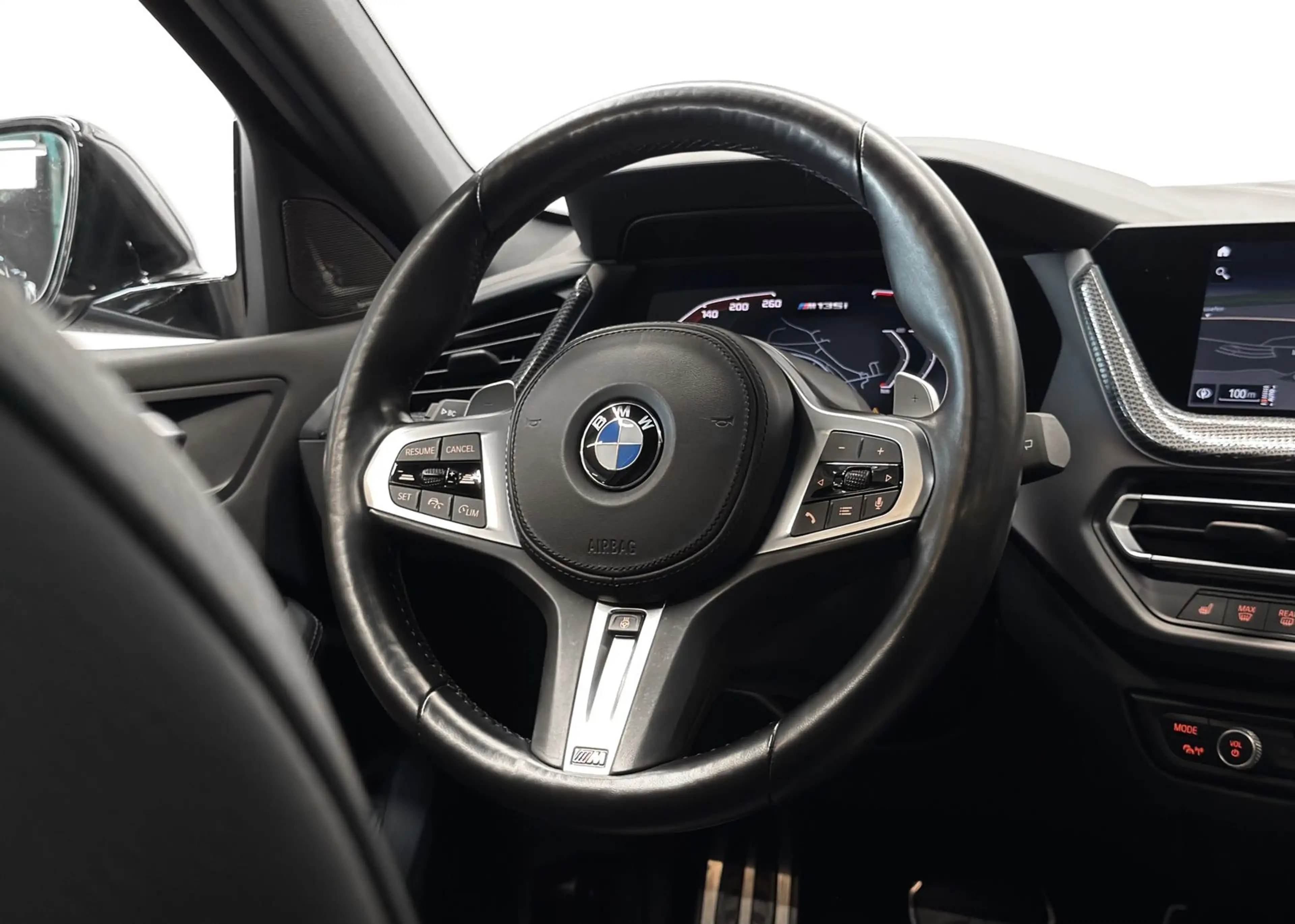 BMW 135 i xD Edition Colorvision *Pano*H-Up*M-Sitz — photo 14