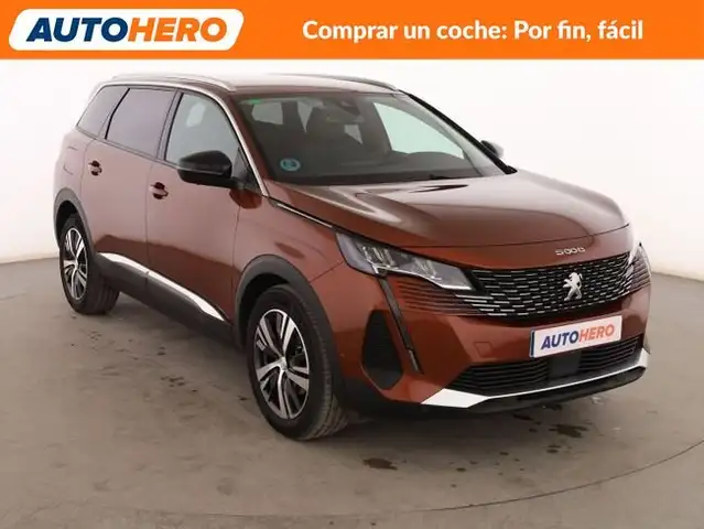 Peugeot 5008 view 8