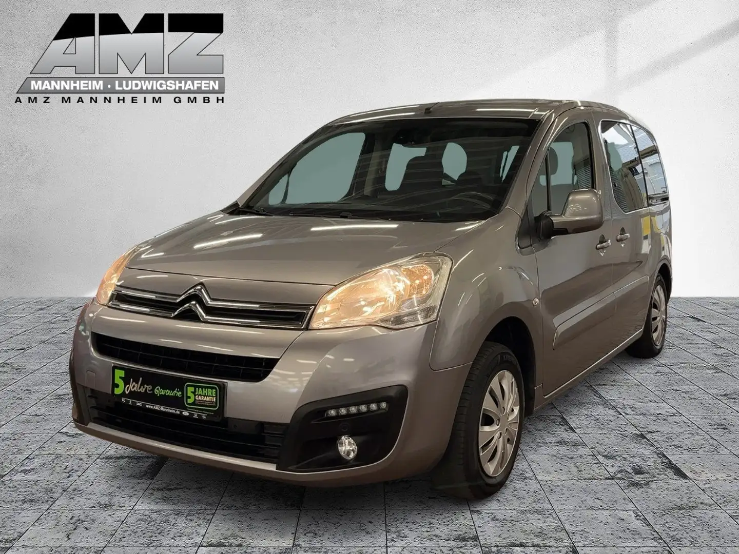 Citroen Berlingo Kombi 1.2 PureTech 110 Selection AHK Gris - 2