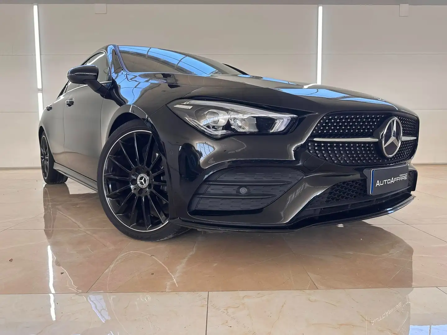 Mercedes-Benz CLA 180 CLA Coupe d Premium auto NIGHT Nero - 1
