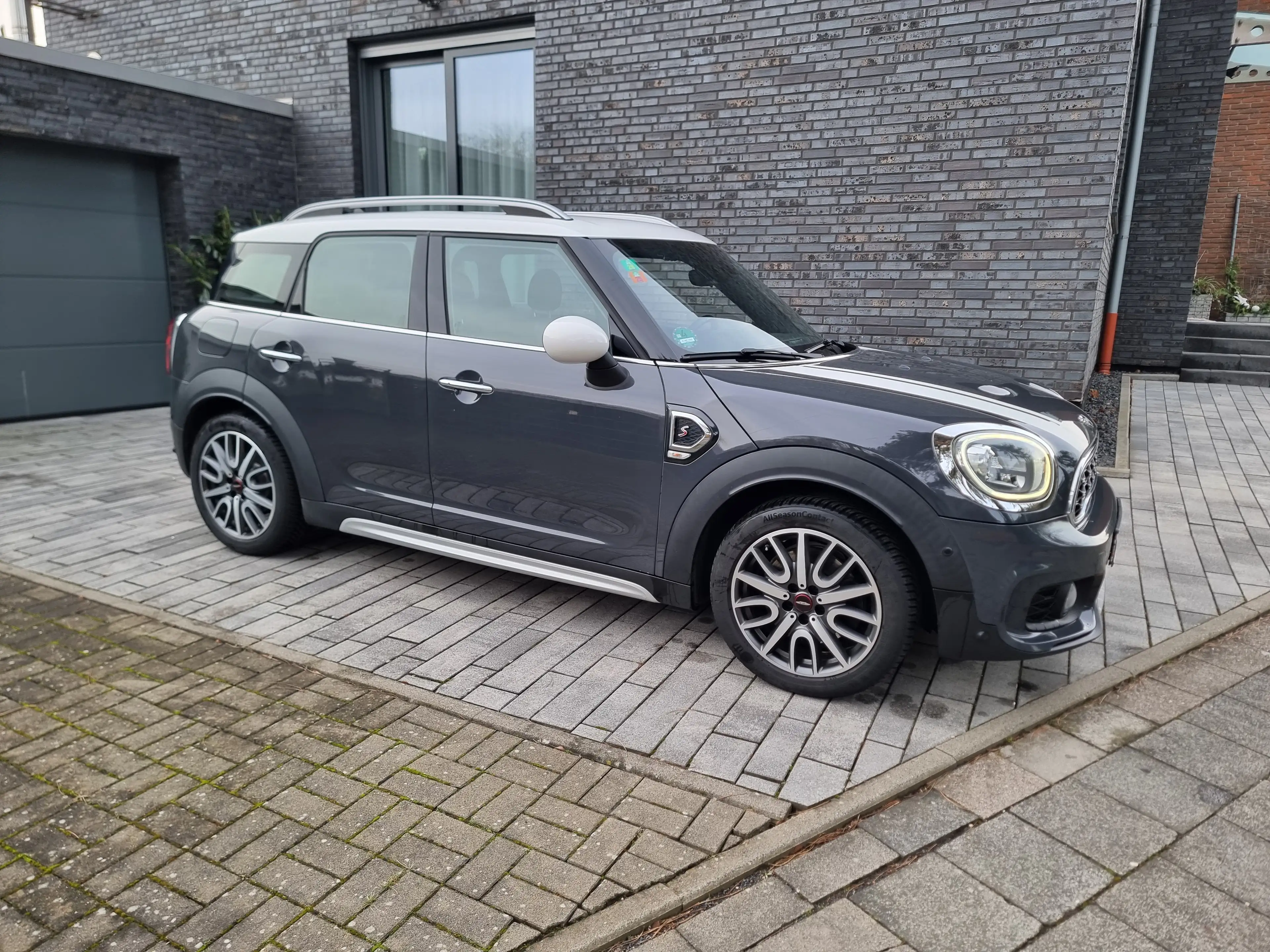 MINI Cooper SD Countryman John Cooper Works