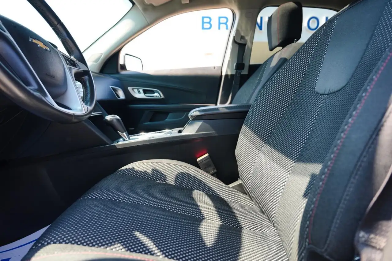 Chevrolet Equinox photo Chevrolet Equinox