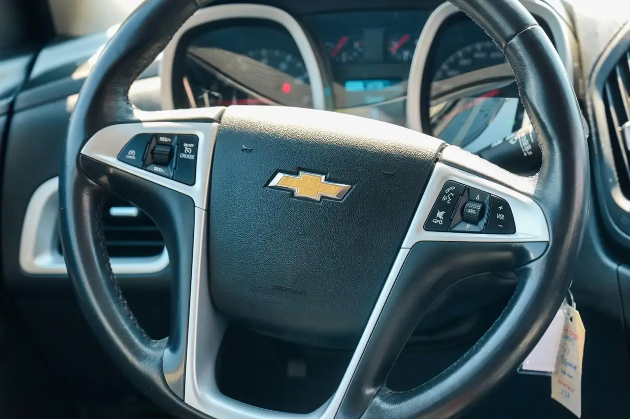 Chevrolet Equinox photo Chevrolet Equinox