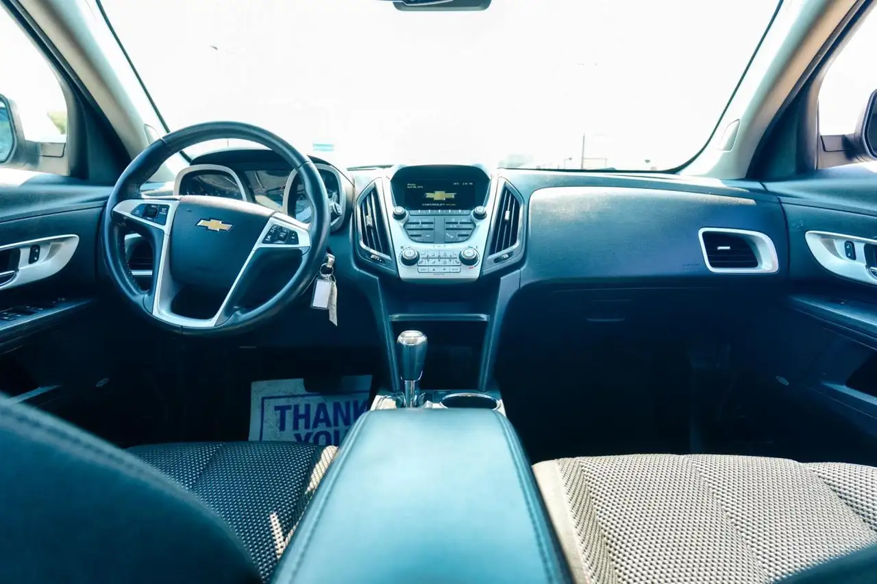 Chevrolet Equinox photo Chevrolet Equinox