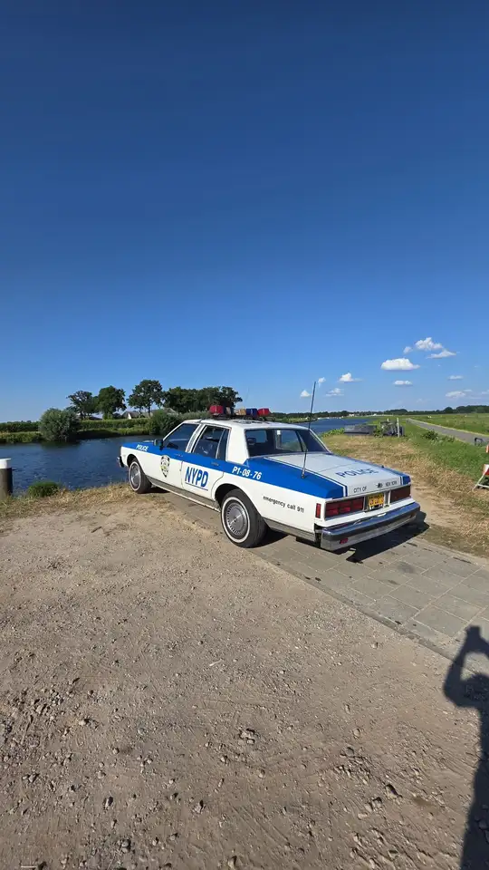 Chevrolet Caprice 5.0 Sedan Std., foto 5
