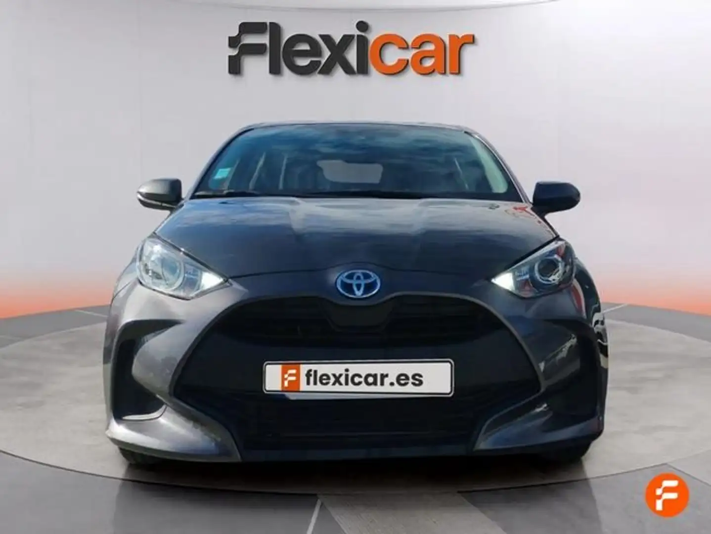 Toyota Yaris 1.0 116h Dynamic Gris - 2