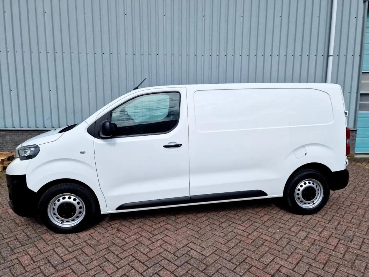 Peugeot Expert 231S 2.0 BlueHDI 120 PRO Euro 6 Airco Cruise CTRL Wit - 2