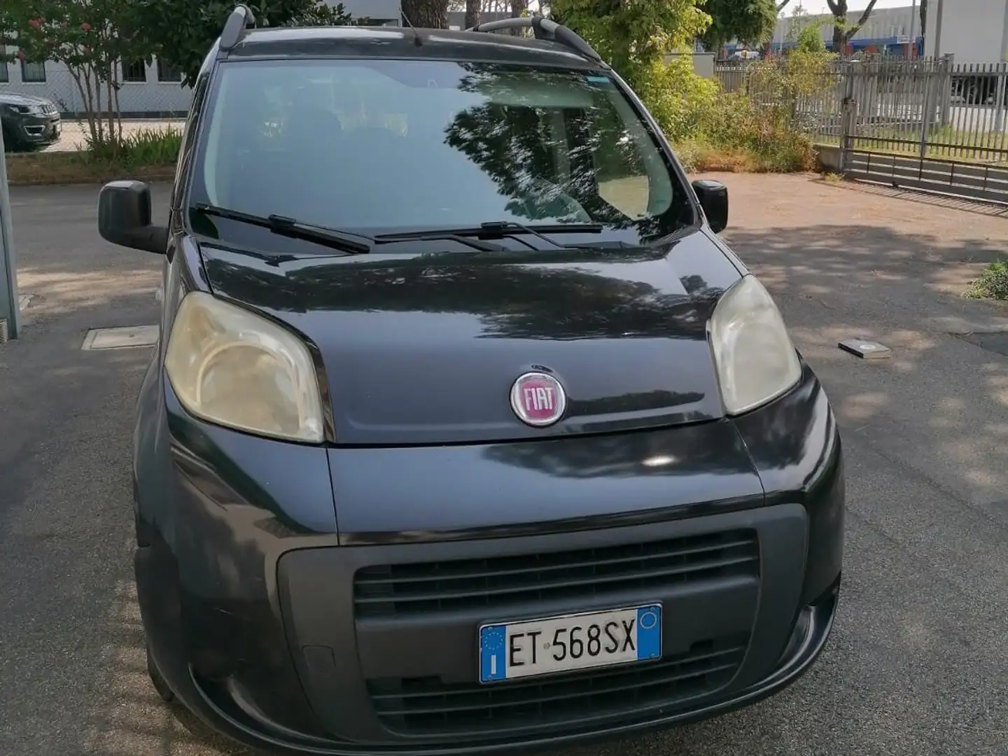 Fiat Qubo Qubo 1.4 8v natural power Active 70cv E6 Чёрный - 1