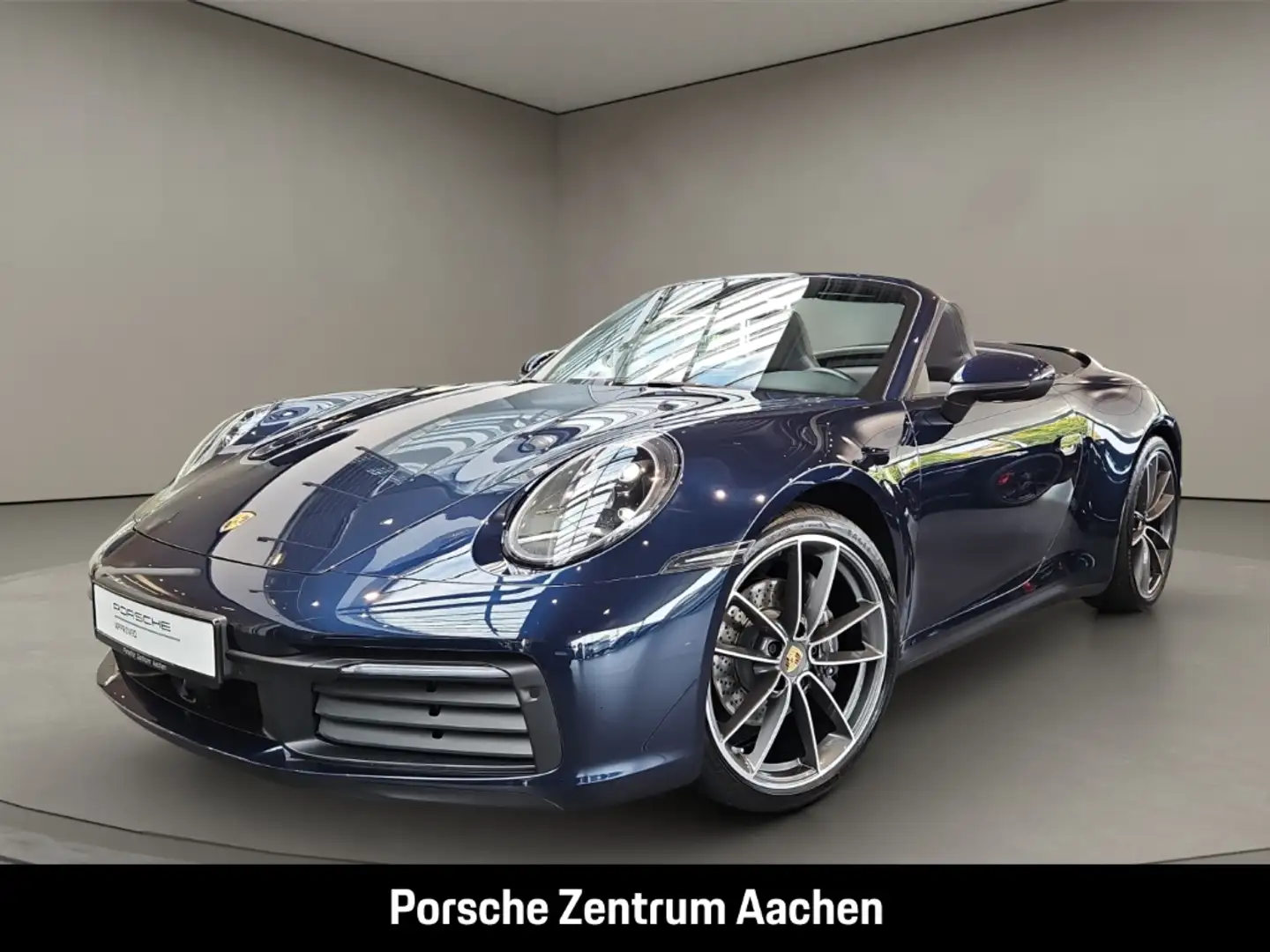 Porsche 992 911 Carrera Cabriolet InnoDrive 21-Zoll Blauw - 1