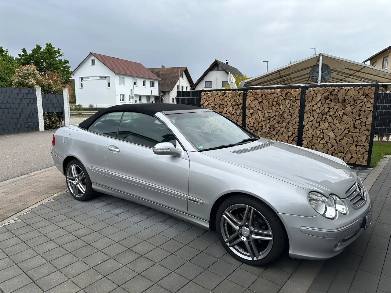 Mercedes-Benz CLK 320