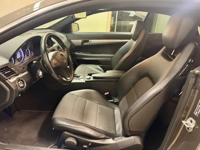 Mercedes-Benz E-Class view 11