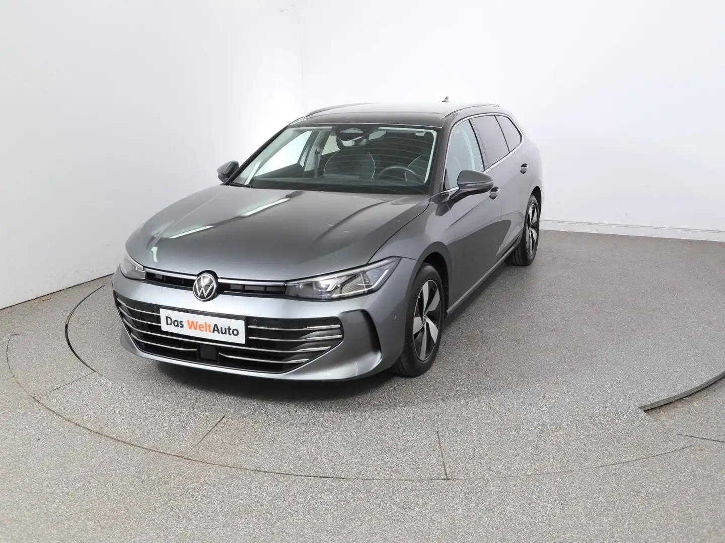 Volkswagen Passat Variant Business eTSI DSG Grau - 1
