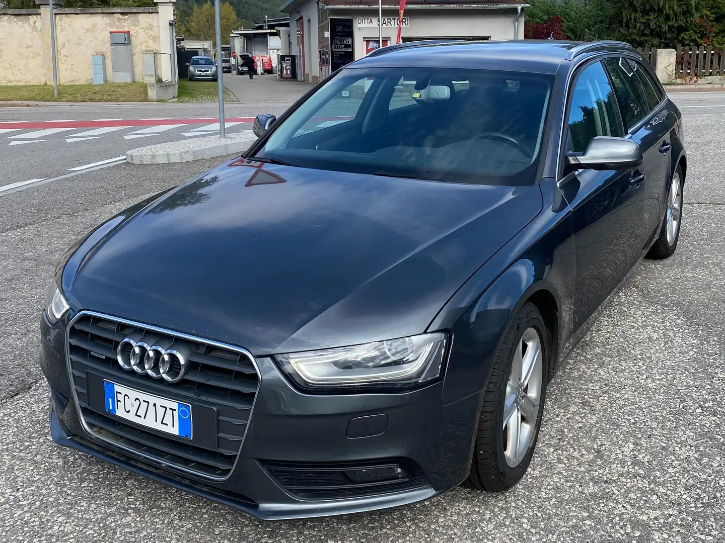 Audi A4 A4 Avant 2.0 tdi Advanced quattro 150cv Grigio - 1