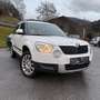 Skoda Yeti 4x4 Twenty Active 2,0 TDI CR DPF Silber - thumbnail 1