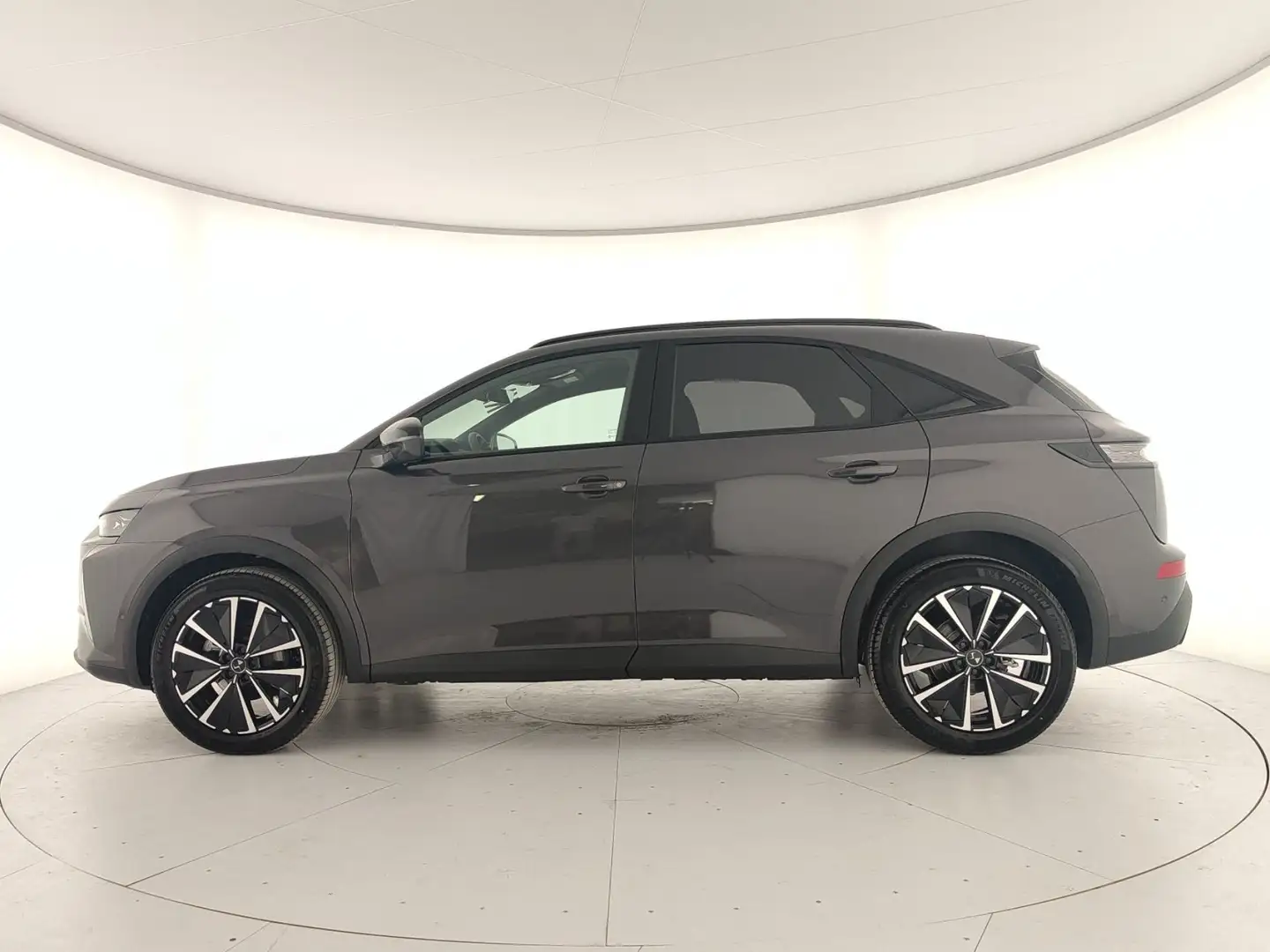 DS Automobiles DS 7 Crossback 7 BlueHDi 130  Automatico PALLAS Grigio - 2