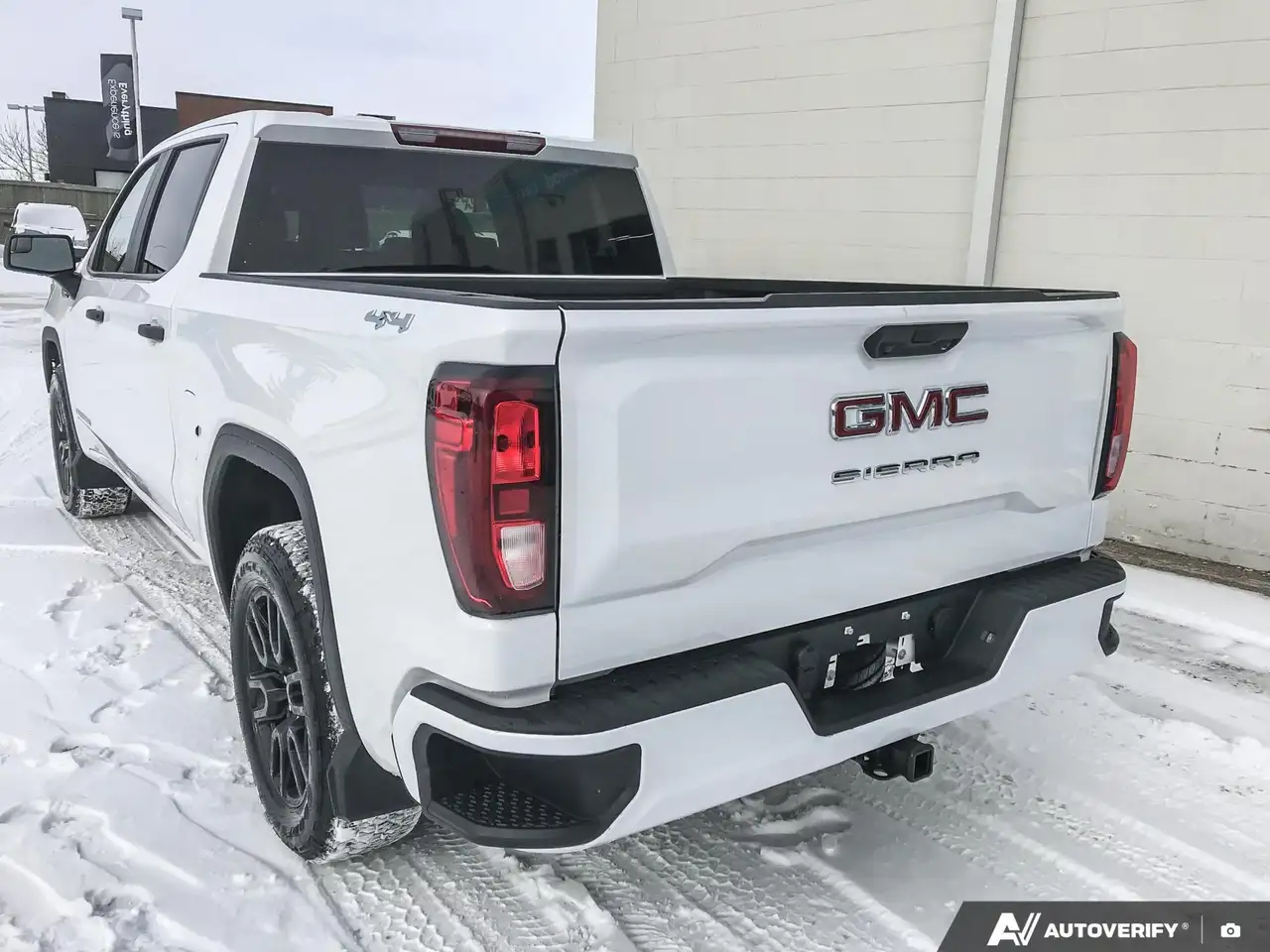 GMC Sierra 1500 снимка GMC Sierra 1500