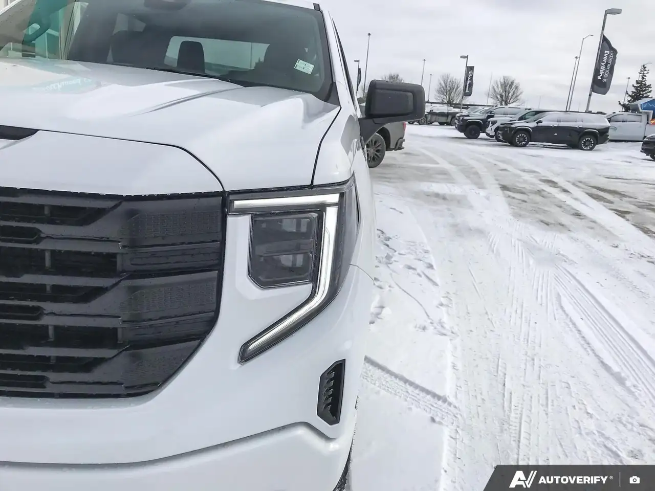 GMC Sierra 1500 снимка GMC Sierra 1500