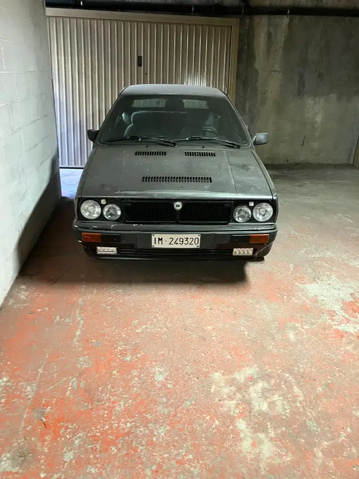 Lancia Delta 1300, foto 8